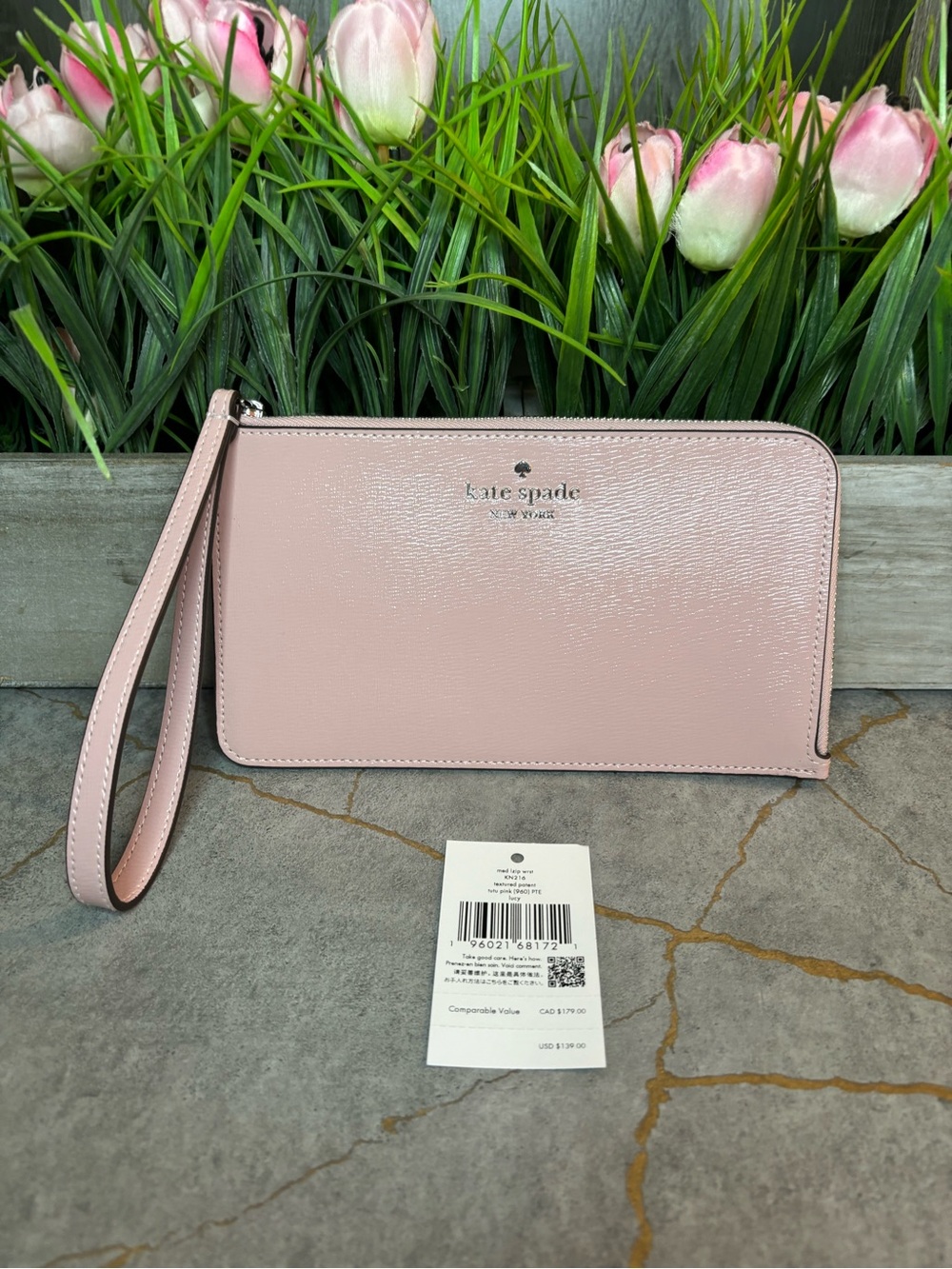 kate spade NWT Pale Pink Leather Wristlet with Strap